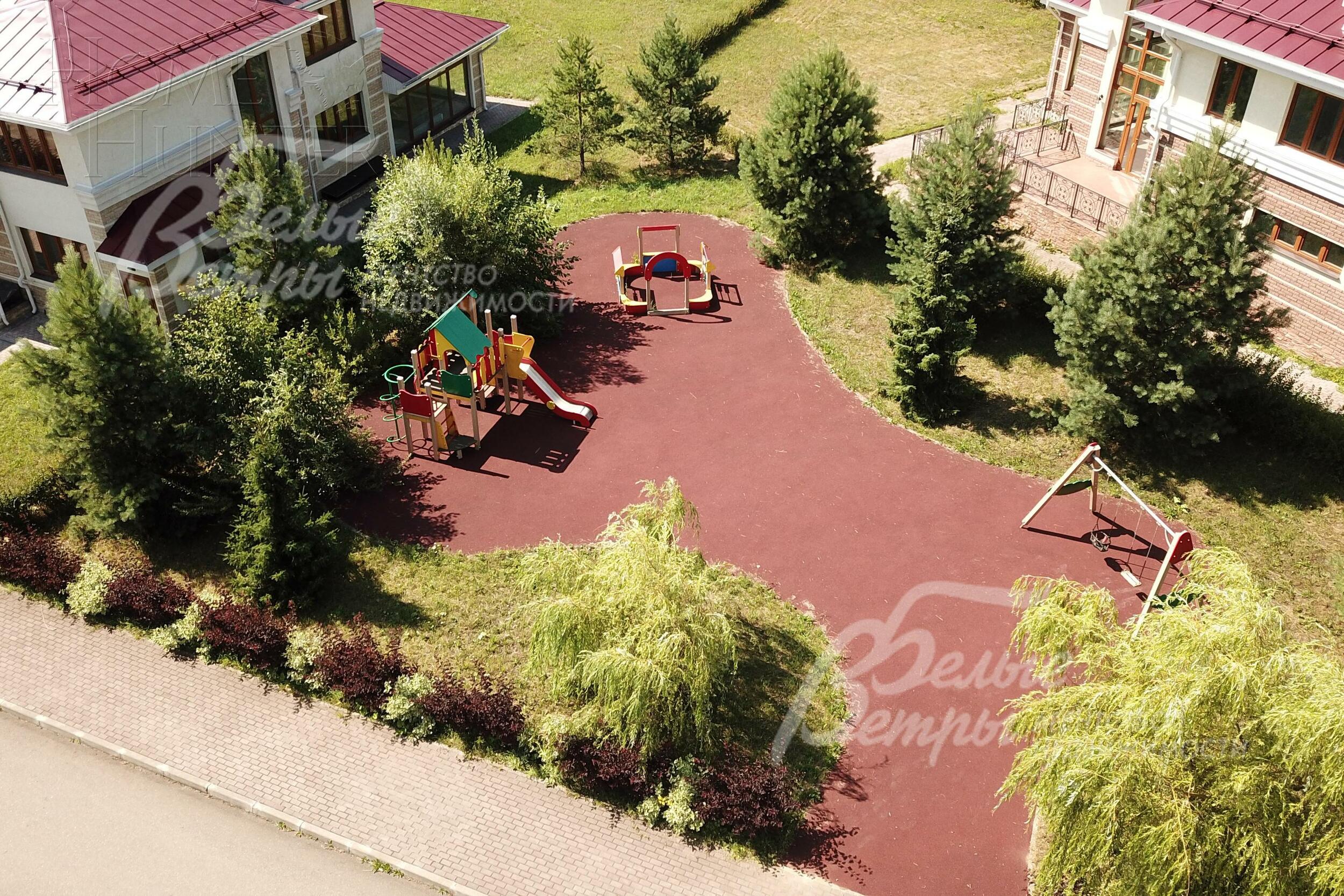 2-этажный таунхаус 435 м² без отделки