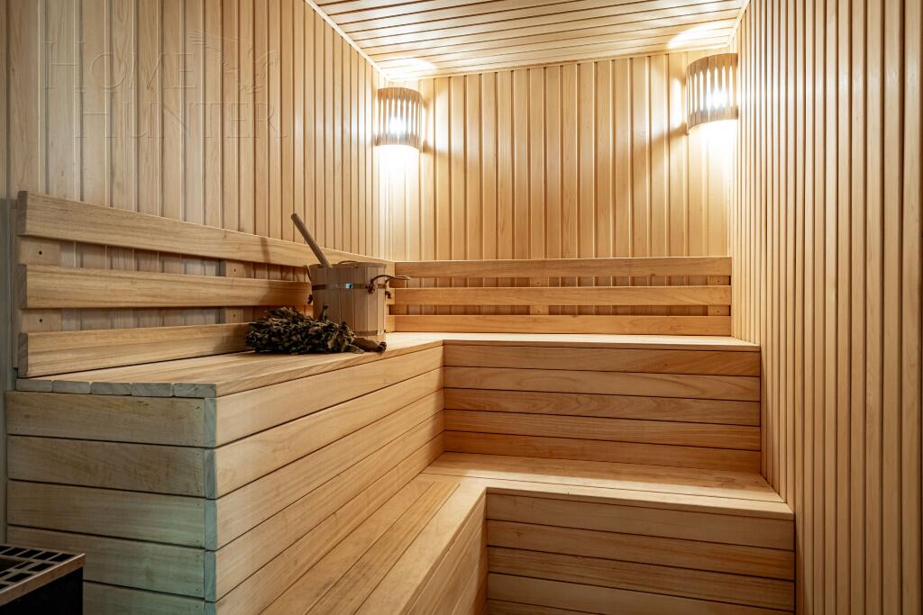 2-этажный коттедж 2 430 м² с отделкой