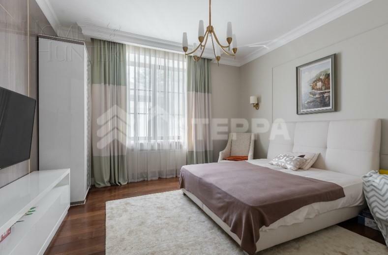 2-этажный коттедж 520 м² с отделкой