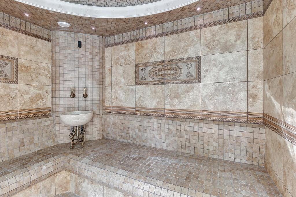 2-этажный коттедж 760 м² с отделкой