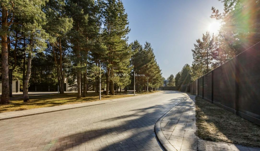 2-этажный коттедж 2 240 м² с отделкой