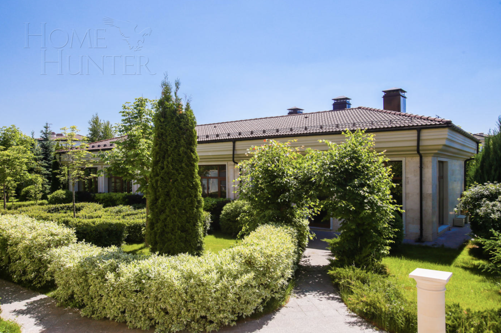 2-этажный коттедж 1 050 м² с отделкой