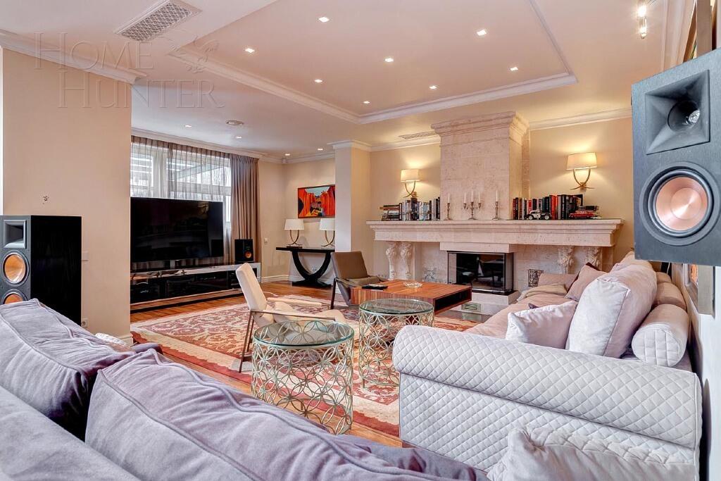 2-этажный коттедж 760 м² с отделкой