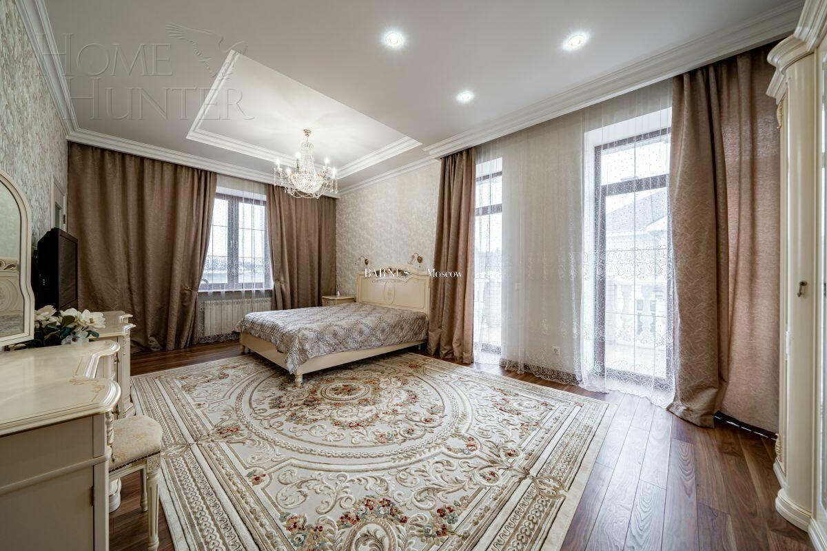 2-этажный коттедж 550 м² с отделкой