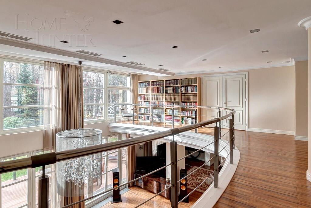 2-этажный коттедж 760 м² с отделкой