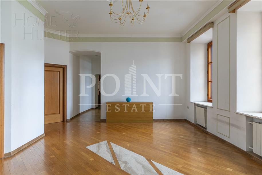 5-КОМН. КВАРТИРА С ОТДЕЛКОЙ 149 М² НА 2 ЭТАЖЕ