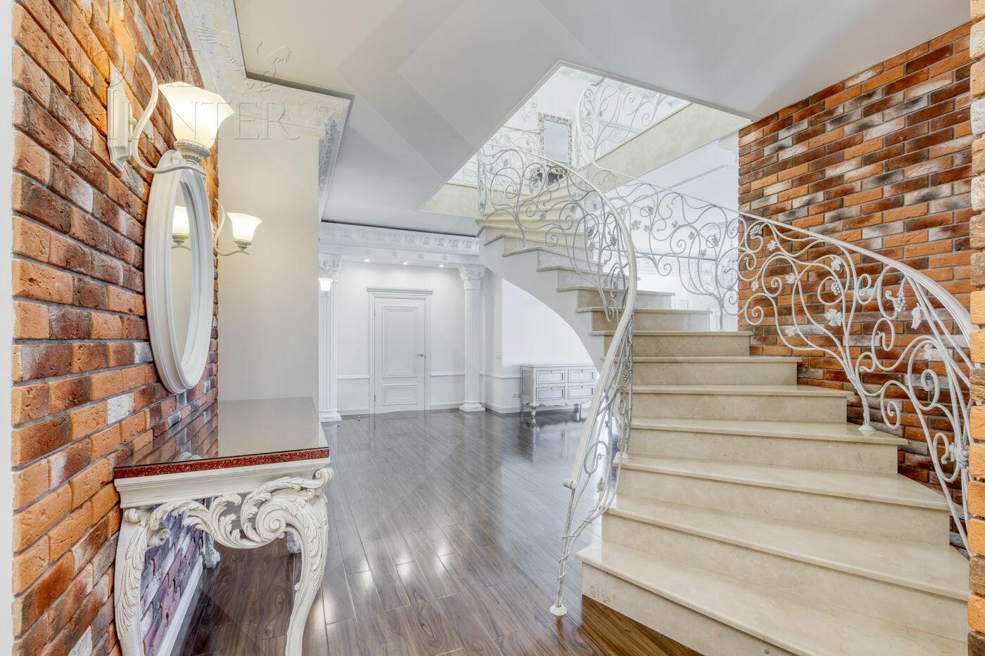 6-КОМН. КВАРТИРА С ОТДЕЛКОЙ 250 М² НА 21 ЭТАЖЕ