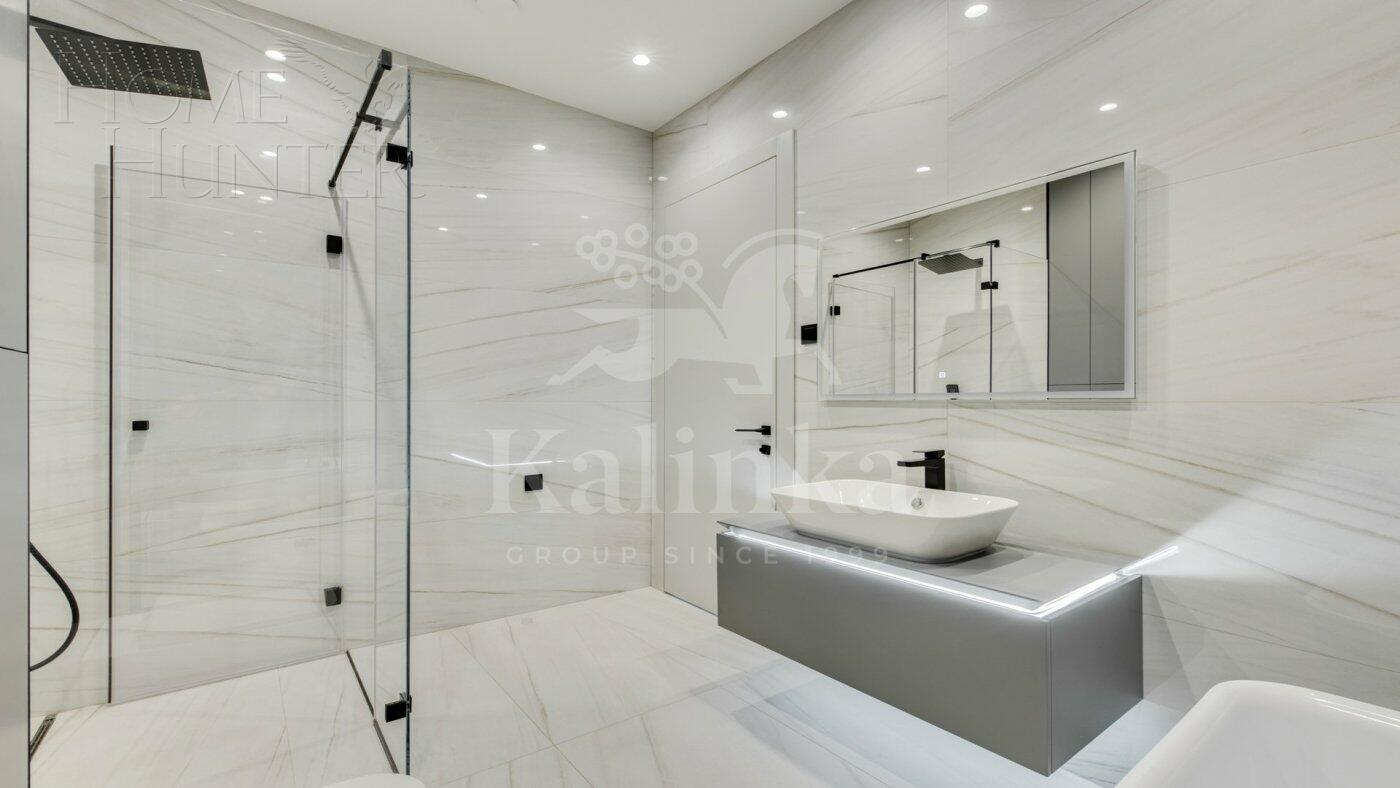 4-КОМН. КВАРТИРА С ОТДЕЛКОЙ 125.1 М² НА 8 ЭТАЖЕ