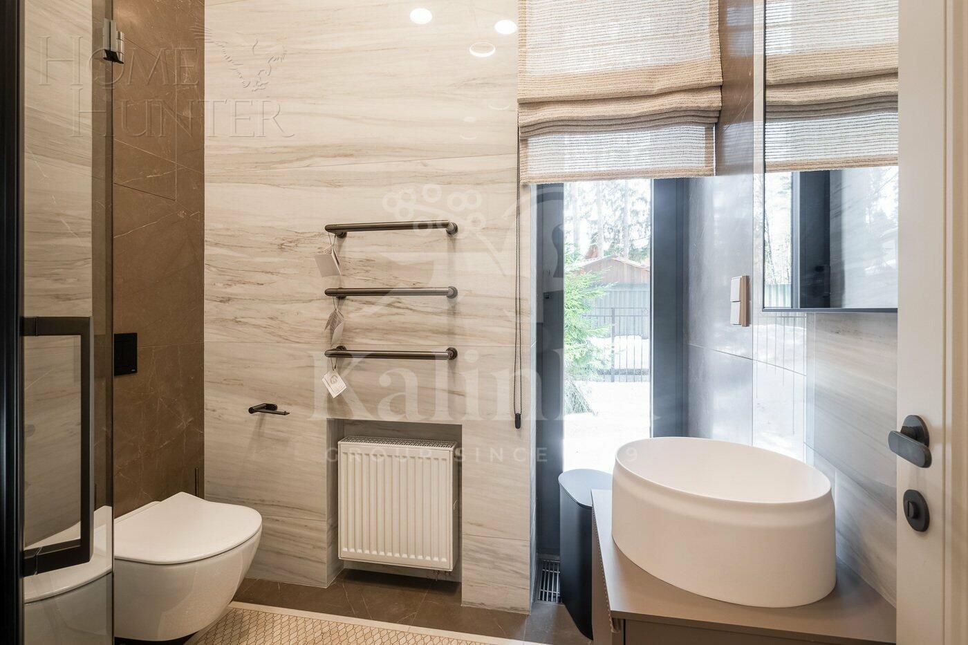 3-этажный коттедж 420 м² с отделкой