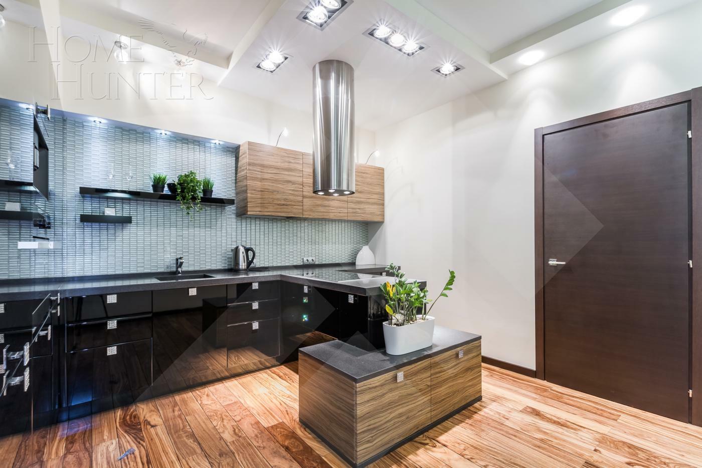 4-КОМН. КВАРТИРА С ОТДЕЛКОЙ 140 М² НА 22 ЭТАЖЕ