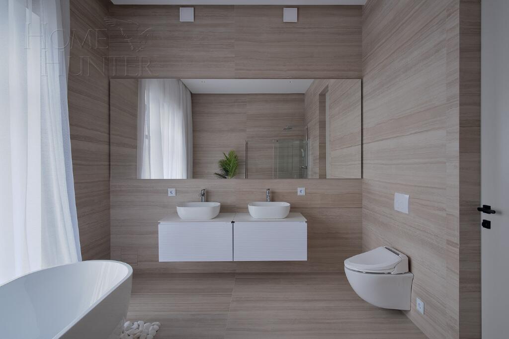 2-этажный коттедж 720 м² с отделкой