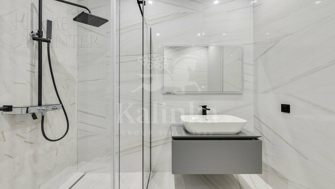 4-КОМН. КВАРТИРА С ОТДЕЛКОЙ 125.1 М² НА 8 ЭТАЖЕ