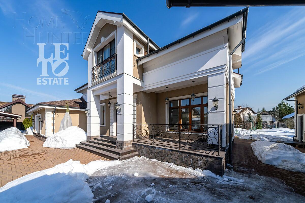 2-этажный коттедж 550 м² с отделкой