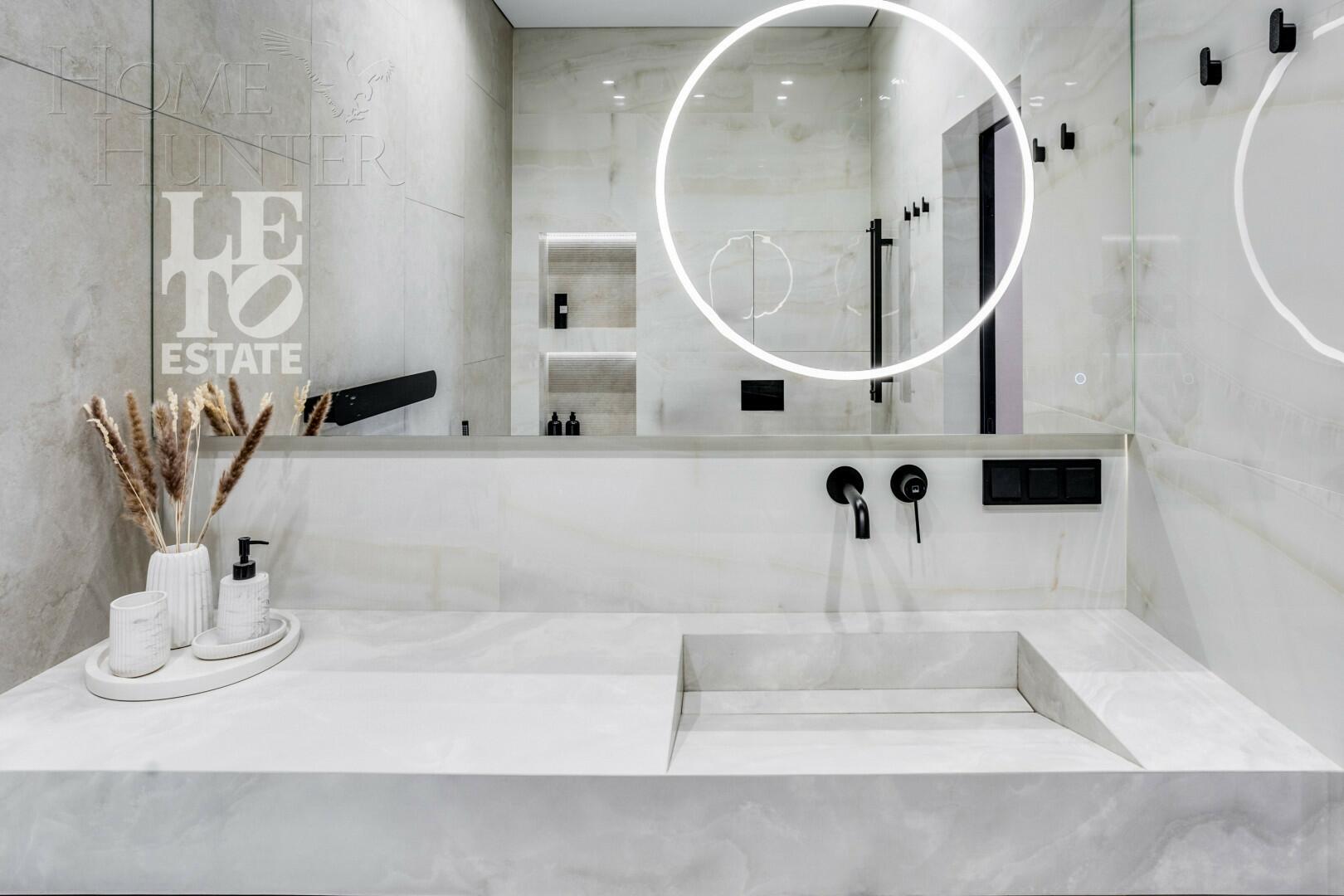 2-этажный коттедж 390 м² с отделкой