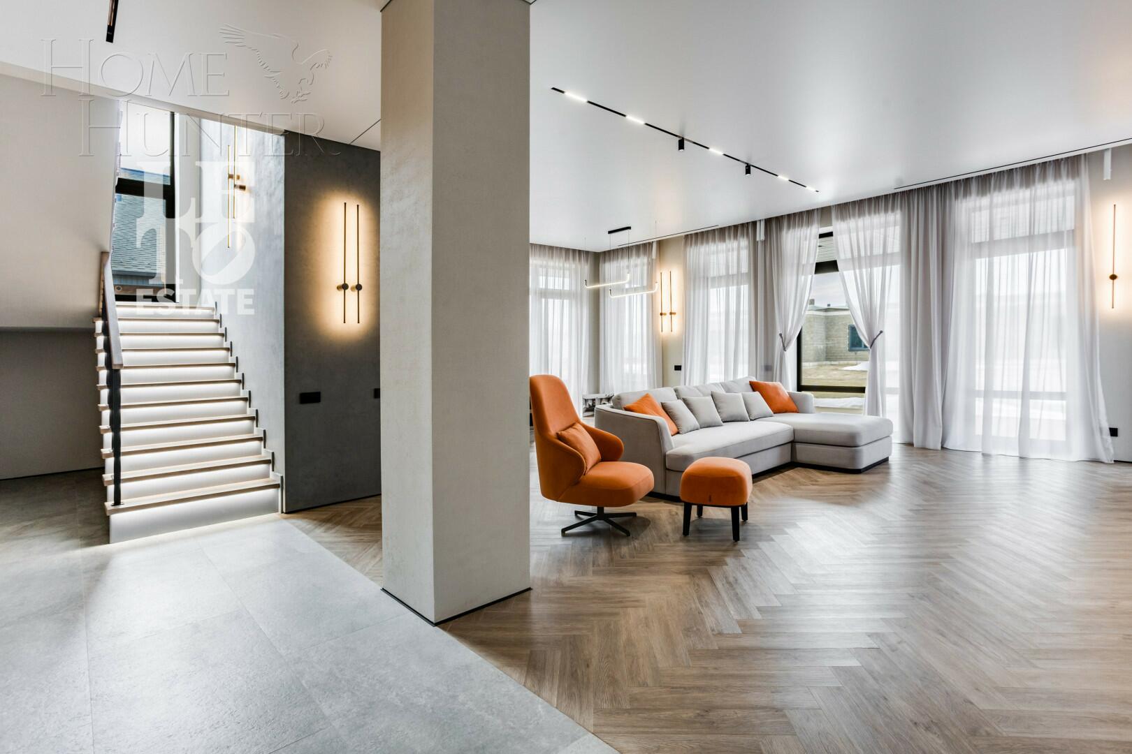 2-этажный коттедж 390 м² с отделкой