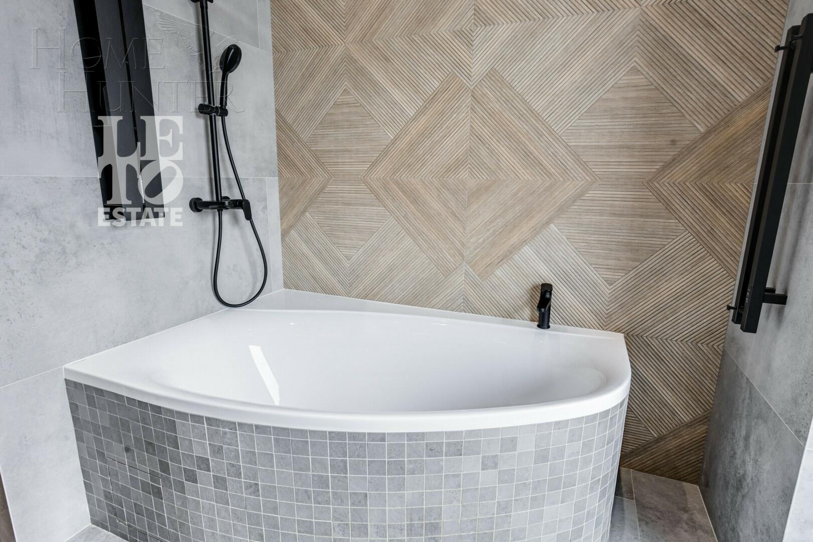 2-этажный коттедж 390 м² с отделкой