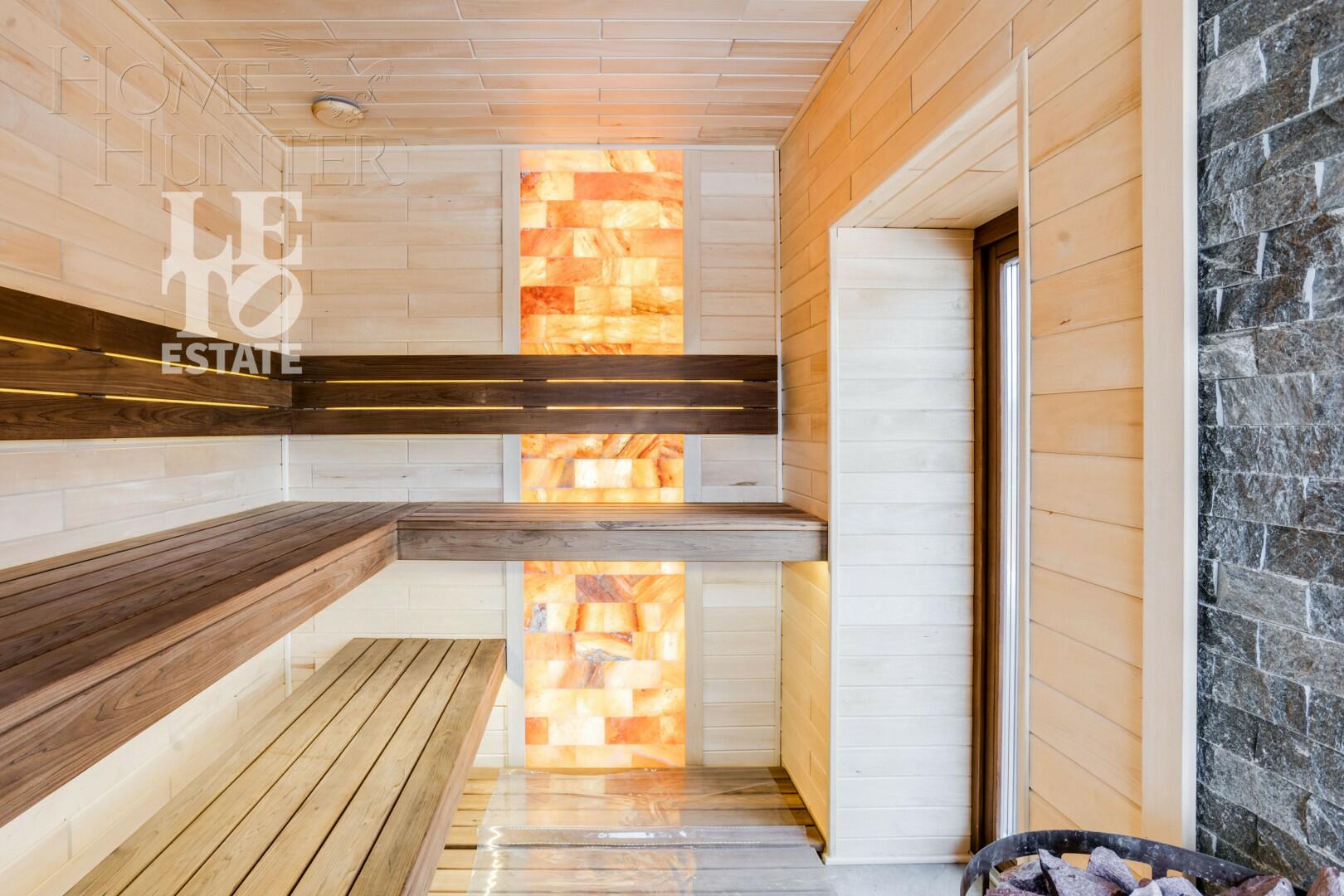 2-этажный коттедж 390 м² с отделкой