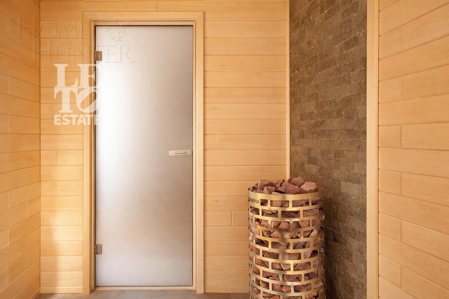 2-этажный коттедж 271 м² с отделкой