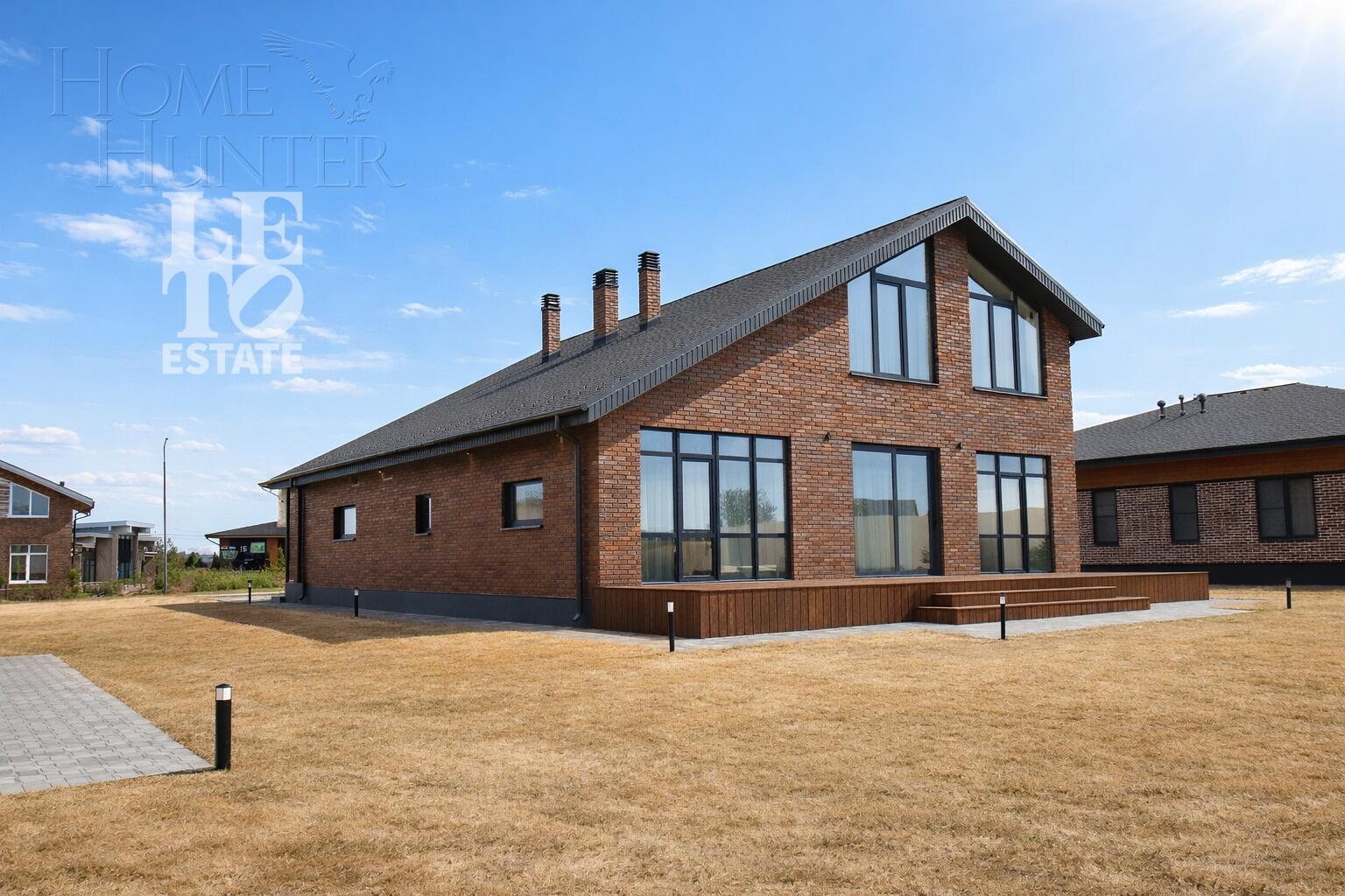 2-этажный коттедж 271 м² с отделкой