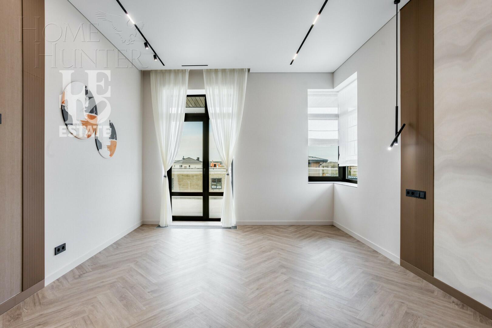 2-этажный коттедж 390 м² с отделкой