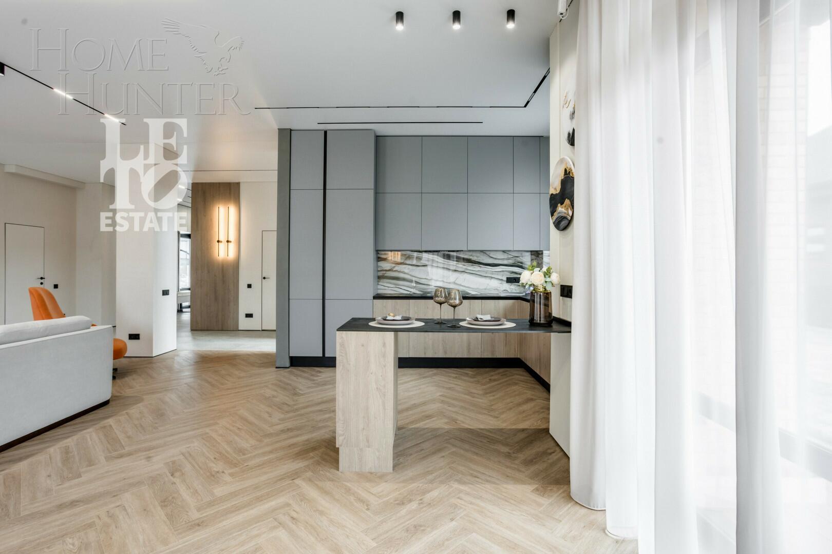 2-этажный коттедж 390 м² с отделкой