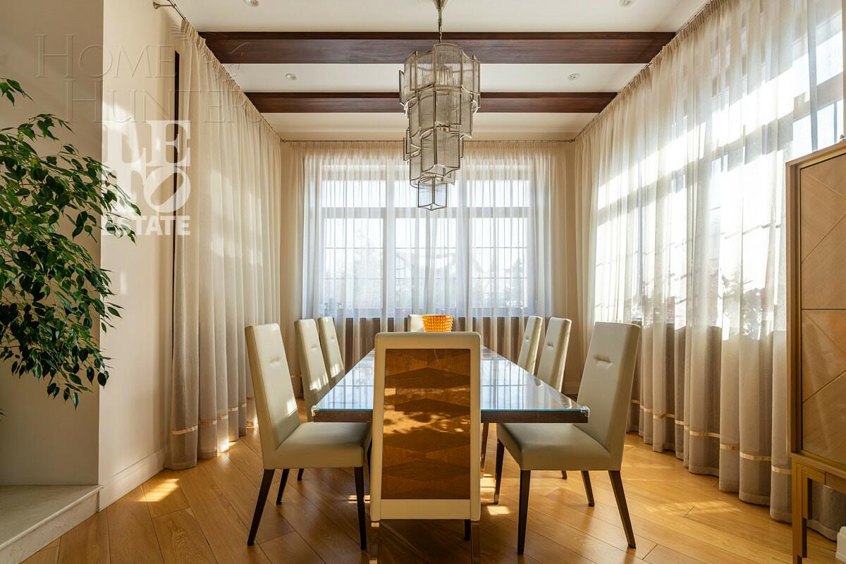 2-этажный коттедж 550 м² с отделкой