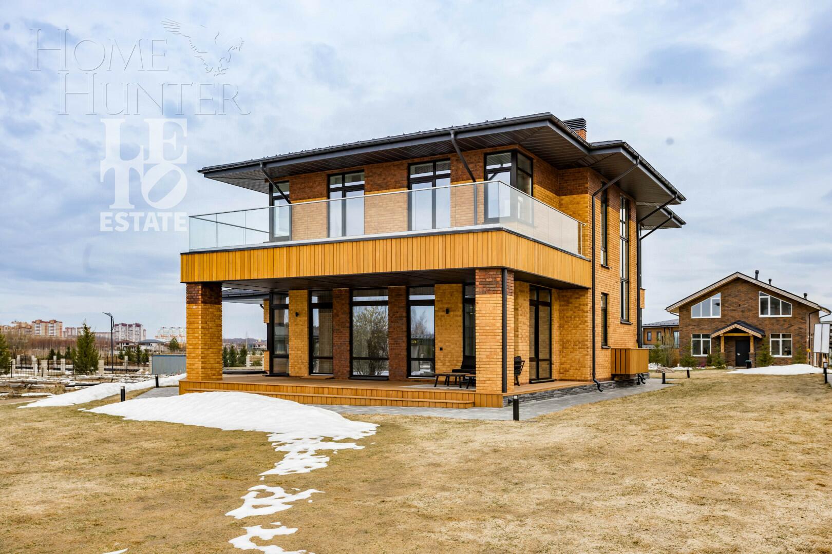 2-этажный коттедж 390 м² с отделкой