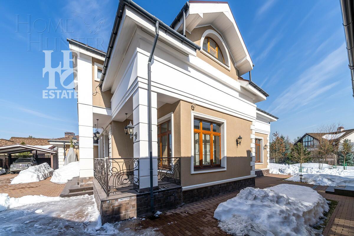 2-этажный коттедж 550 м² с отделкой