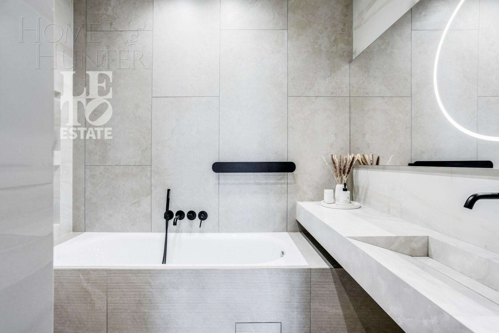 2-этажный коттедж 390 м² с отделкой