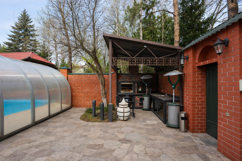 1-этажный коттедж 600 м² с отделкой