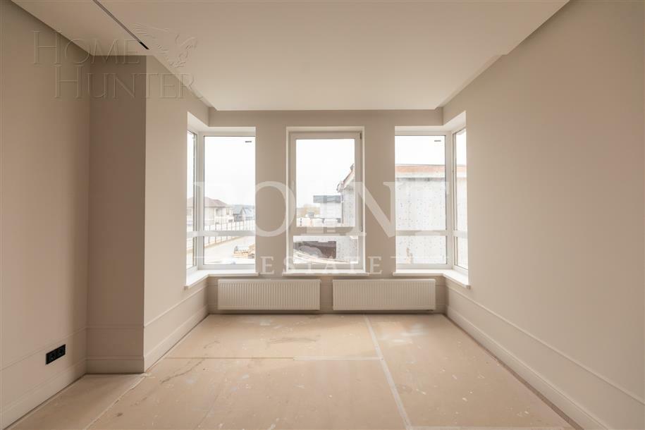 2-этажный коттедж 300 м² с отделкой