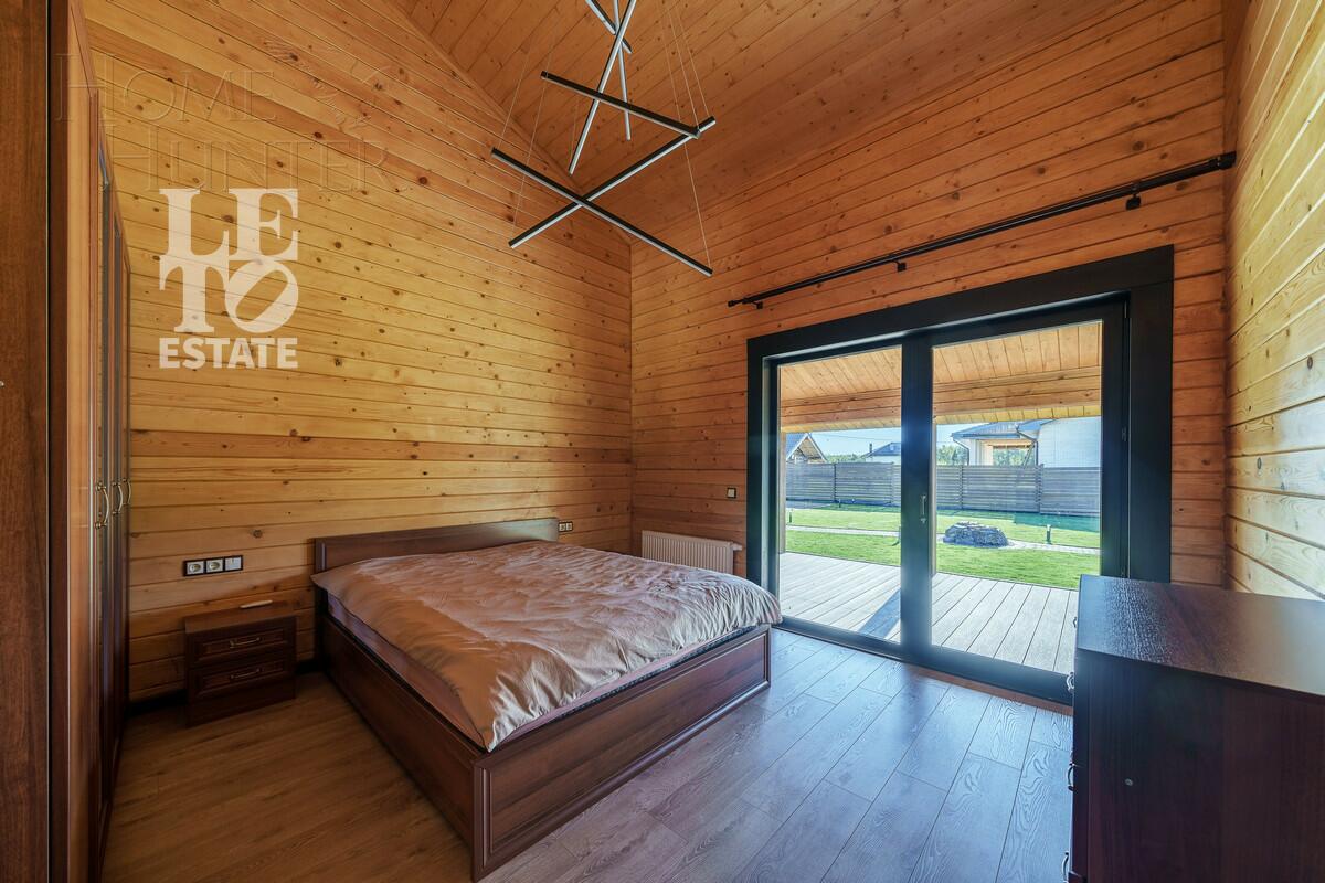 2-этажный коттедж 400 м² с отделкой