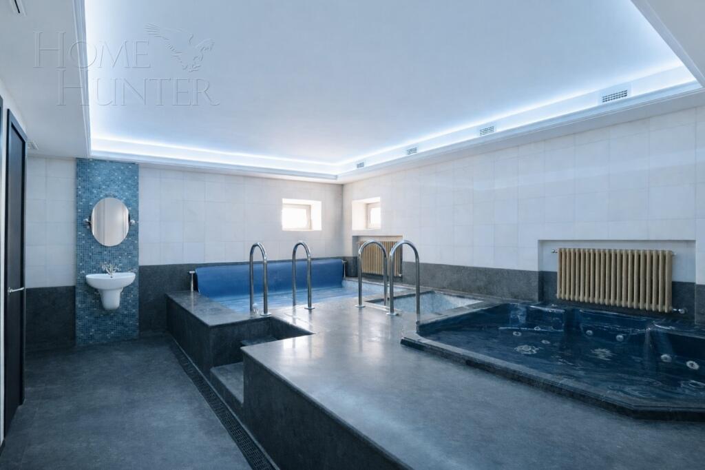 1-этажный коттедж 600 м² с отделкой