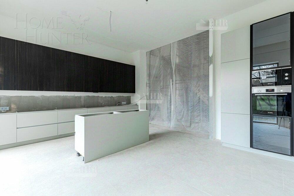 2-этажный коттедж 720 м² с отделкой