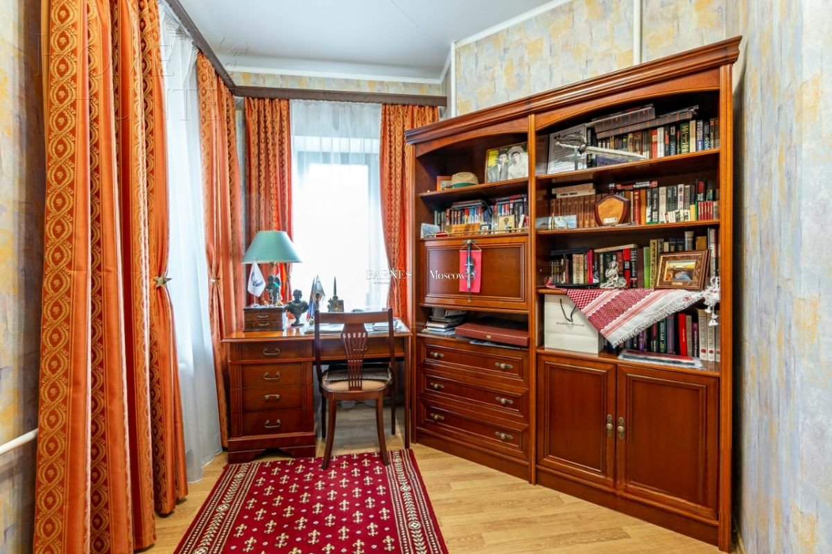 2-этажный коттедж 360 м² с отделкой