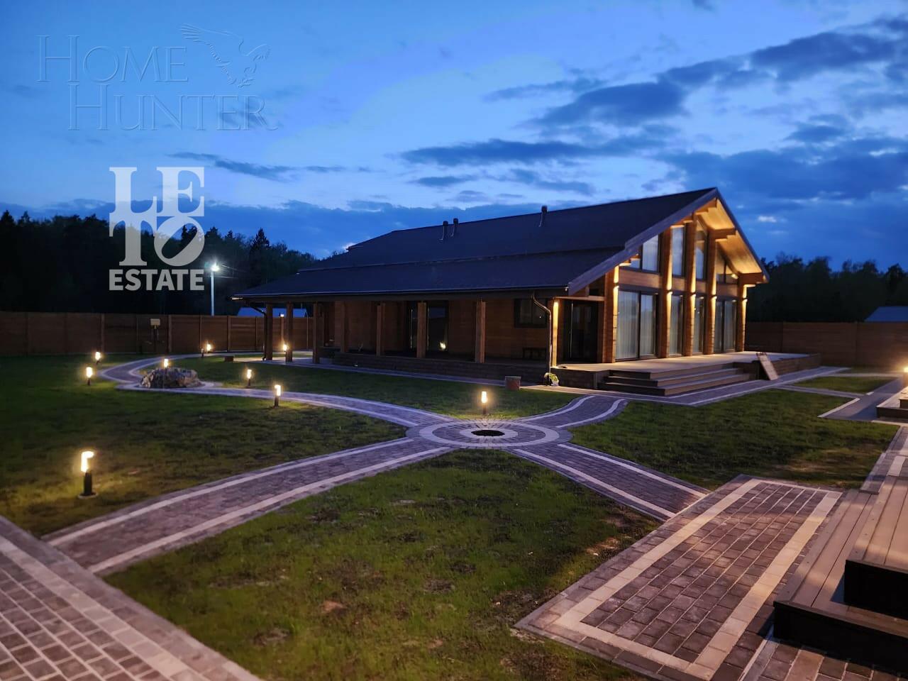 2-этажный коттедж 400 м² с отделкой