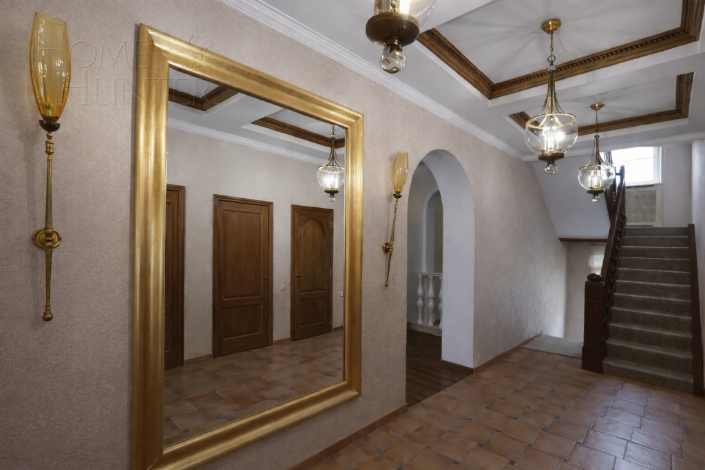 1-этажный коттедж 600 м² с отделкой