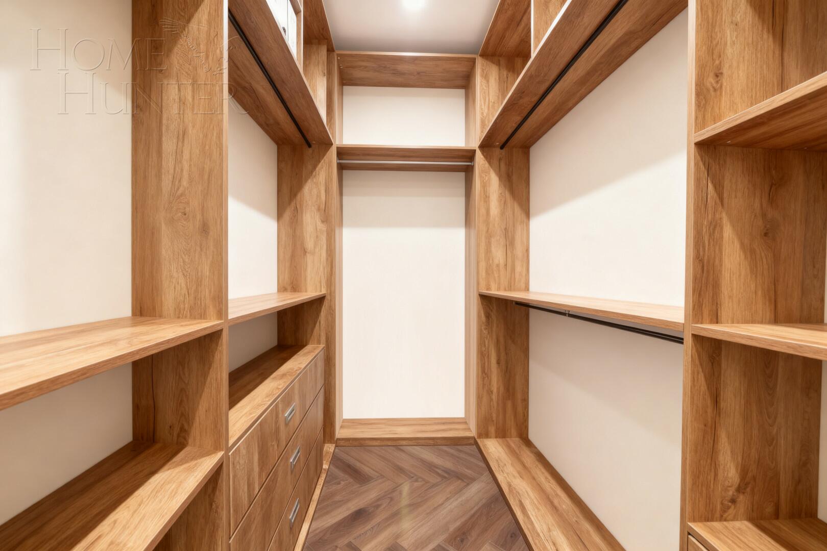 4-КОМН. КВАРТИРА С ОТДЕЛКОЙ 161 М² НА 15 ЭТАЖЕ