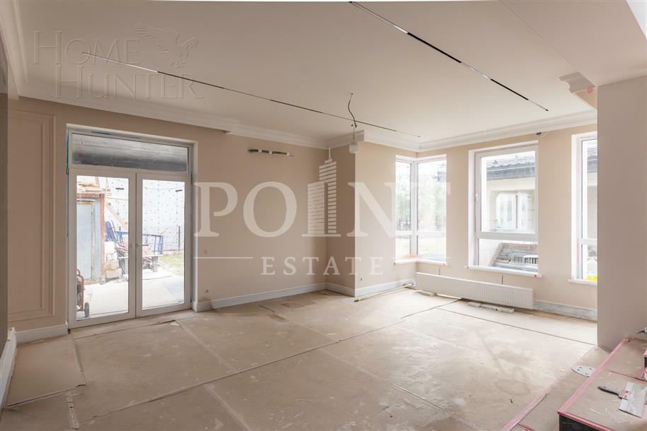 2-этажный коттедж 300 м² с отделкой