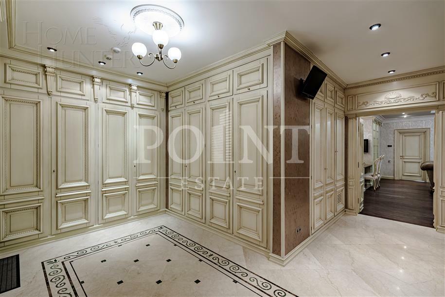 3-КОМН. КВАРТИРА С ОТДЕЛКОЙ 180 М² НА 3 ЭТАЖЕ