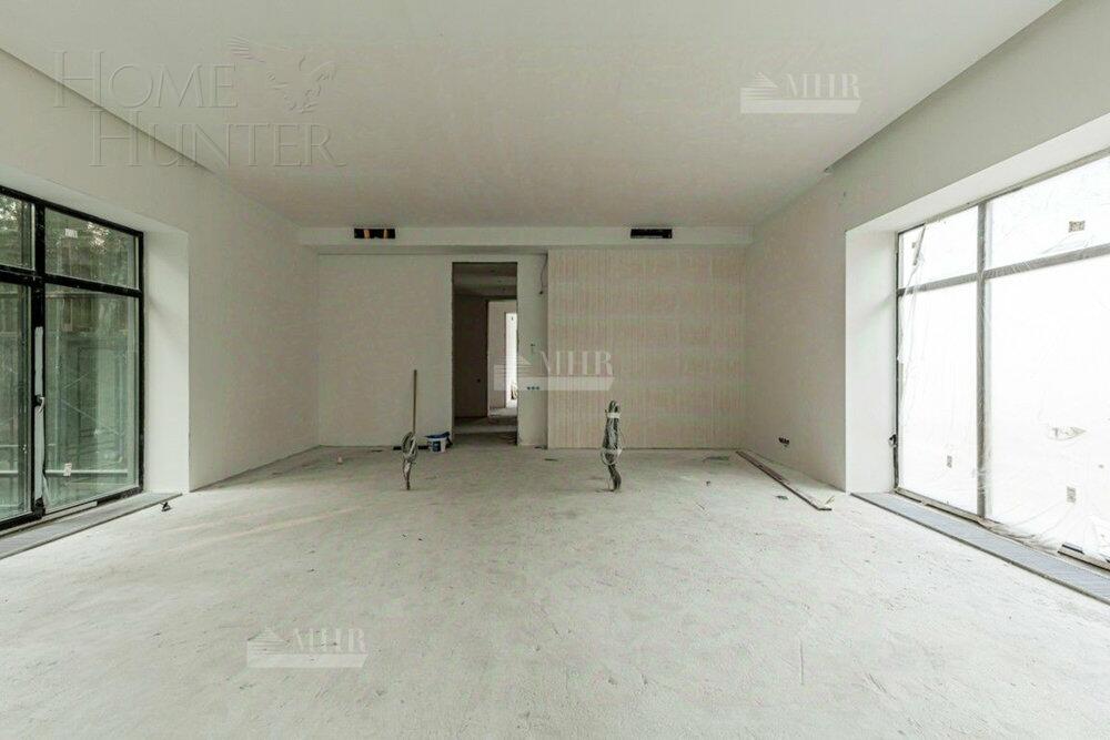 2-этажный коттедж 720 м² с отделкой
