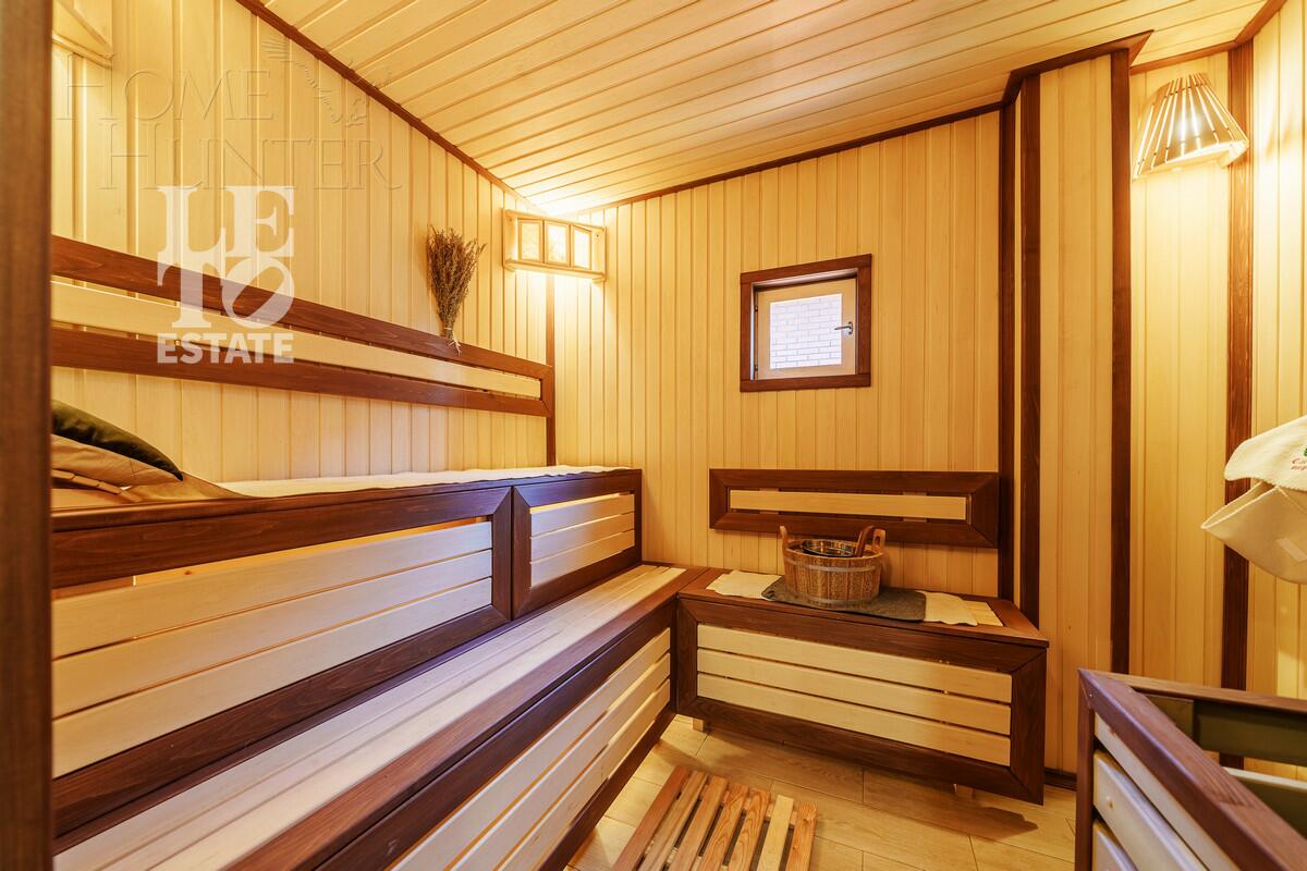 2-этажный коттедж 400 м² с отделкой