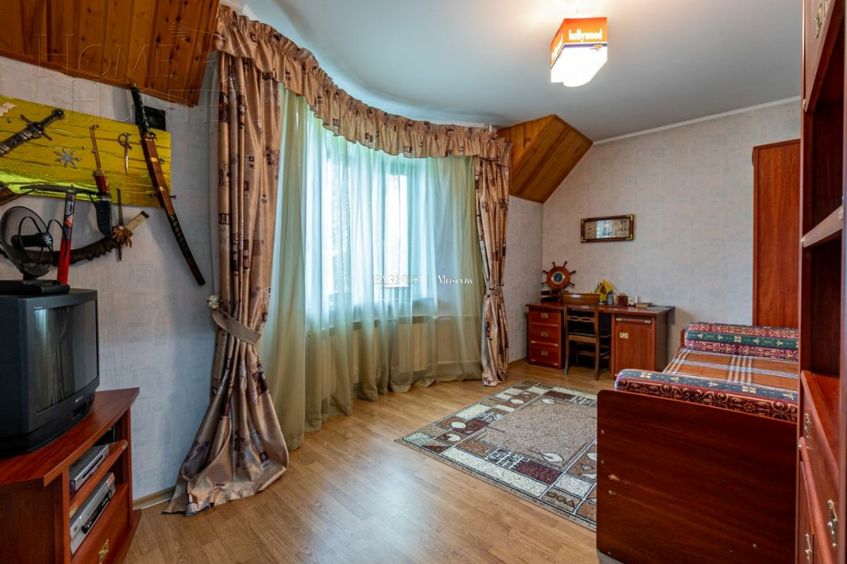 2-этажный коттедж 360 м² с отделкой