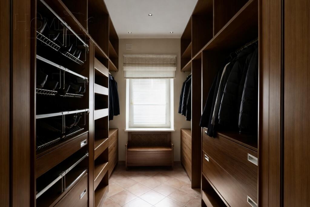 1-этажный коттедж 600 м² с отделкой