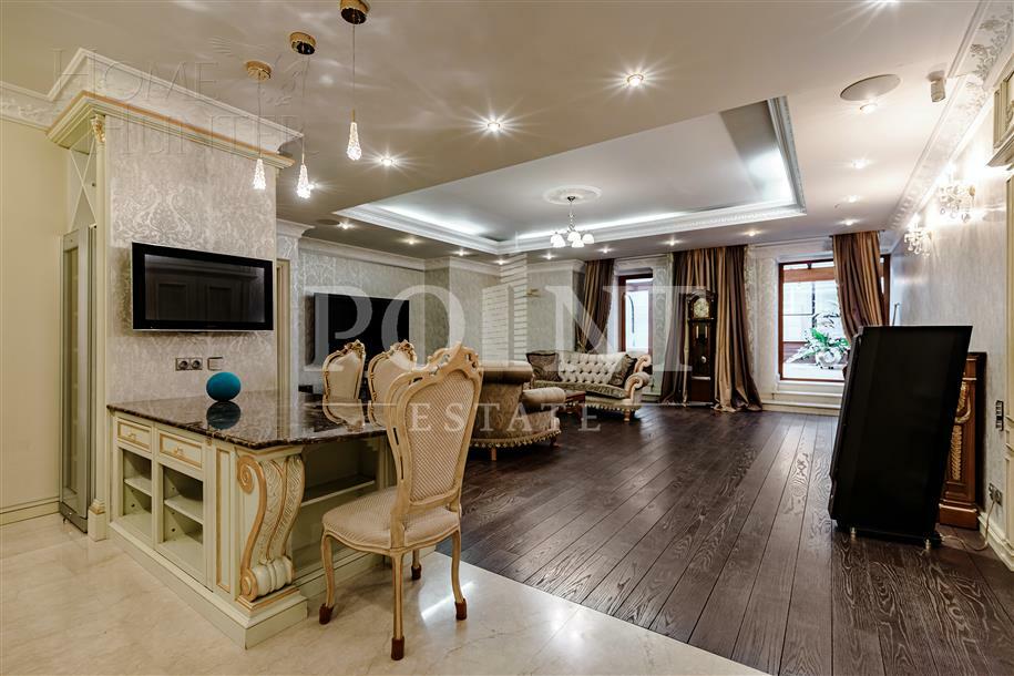 3-КОМН. КВАРТИРА С ОТДЕЛКОЙ 180 М² НА 3 ЭТАЖЕ