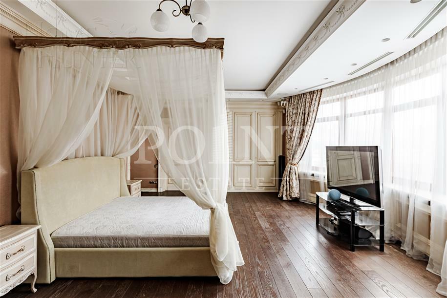 3-КОМН. КВАРТИРА С ОТДЕЛКОЙ 180 М² НА 3 ЭТАЖЕ