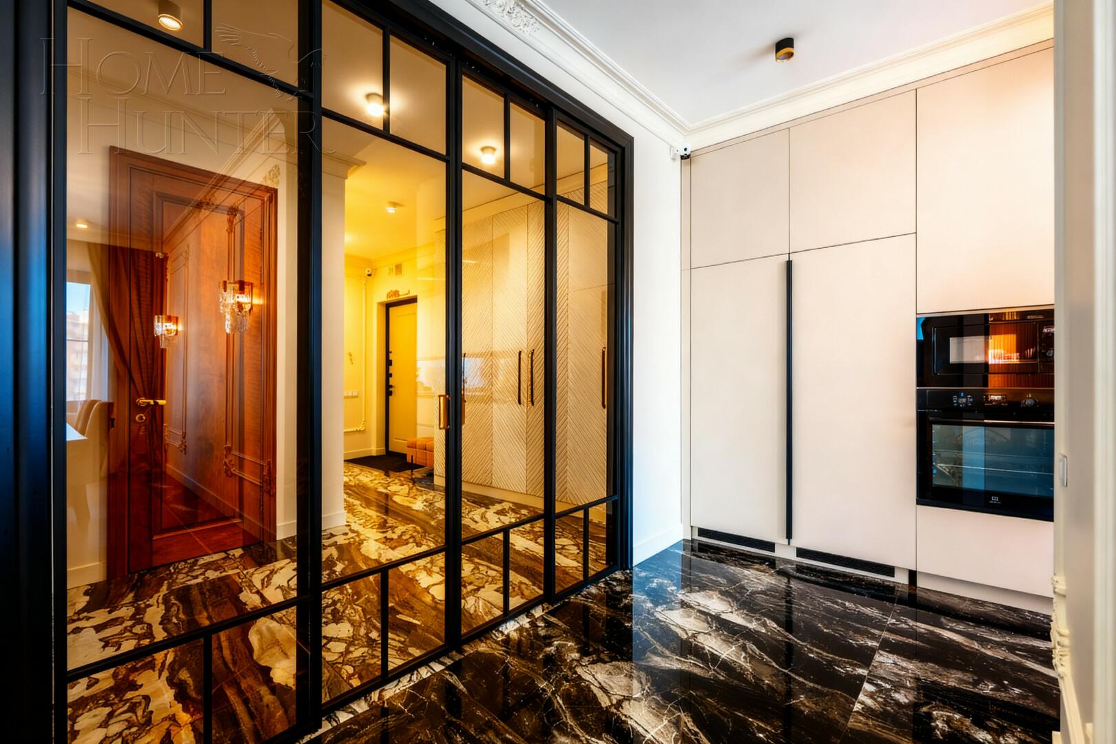 4-КОМН. КВАРТИРА С ОТДЕЛКОЙ 161 М² НА 15 ЭТАЖЕ