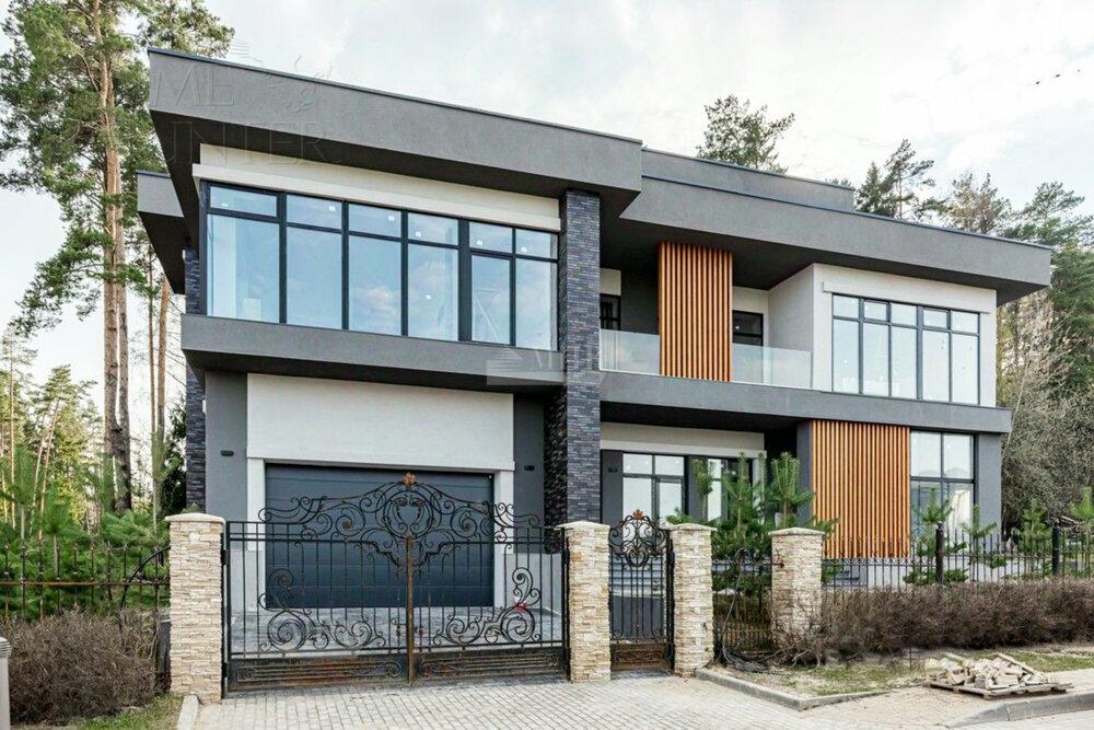 2-этажный коттедж 720 м² с отделкой