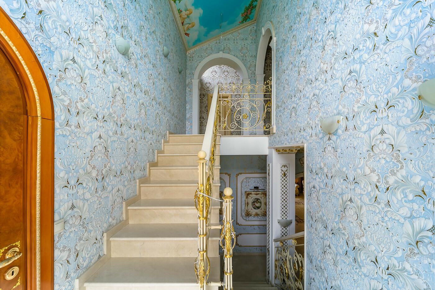 2-этажный коттедж 430 м² с отделкой