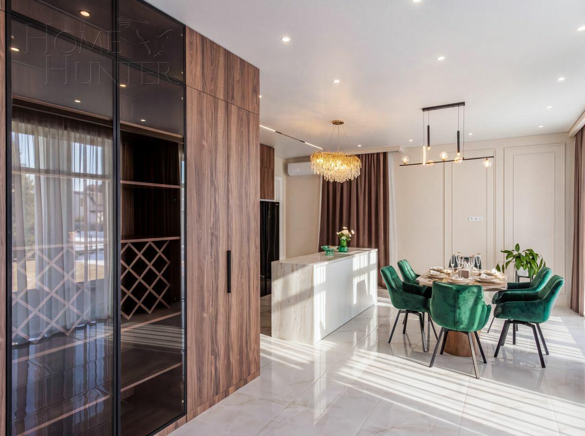 2-этажный коттедж 750 м² с отделкой